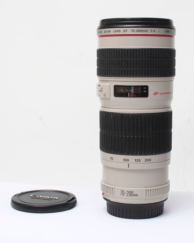 Canon 200 4 0 - 70-200, f/4.0